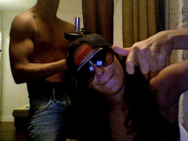 Tslibouh's tweet photo. Bleeeeeehhhhhhhhhhhhh mdrrr http://t.co/m0SVZrPMjU