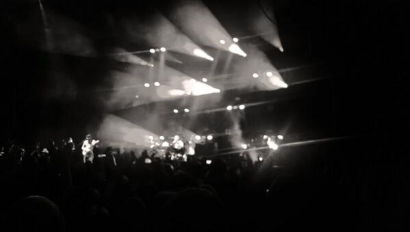 jonmearspubs's tweet image. #GalaxyStudioLive