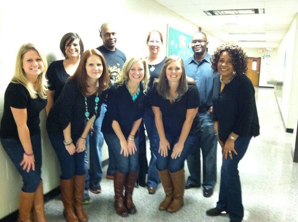 CMS 6th grade teachers team up against drugs for Twin Day! #Cmsbethebest #redribbonweek