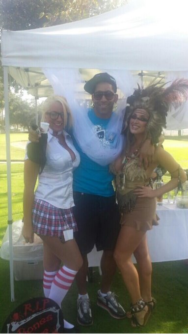 Great meeting @ICEWATER33 at the @PlayboyGolf tournament Friday. He's such a sweetheart. ❤️💋 http://t<a class="tags" target="_blank" title="On Twitter" href="/?out=eyJ0eXAiOiJKV1QiLCJhbGciOiJIUzUxMiJ9.eyJpYXQiOjE3MjQ1MjYzNzIsImlzcyI6InR3cG9ybnN0YXJzLmNvbSIsIm5iZiI6MTcyNDUyNjM3MiwiZXhwIjoxNzU2MDYyMzcyLCJyZWRpcmVjdF91cmwiOiJodHRwczovL3R3aXR0ZXIuY29tL0lDRVdBVEVSMzMifQ.HxmykOLLfJu8qgcezjrlpf2zR7UjePiwpQQmmMLNlloUgAl2hLjzJlYK-wM07sqiNjNel_CSDpPmexbnmRJVyA">@ICEWATER33</a><a class="tags" target="_blank" title="On Twitter" href="/?out=eyJ0eXAiOiJKV1QiLCJhbGciOiJIUzUxMiJ9.eyJpYXQiOjE3MjQ1MjYzNzIsImlzcyI6InR3cG9ybnN0YXJzLmNvbSIsIm5iZiI6MTcyNDUyNjM3MiwiZXhwIjoxNzU2MDYyMzcyLCJyZWRpcmVjdF91cmwiOiJodHRwczovL3R3aXR0ZXIuY29tL1BsYXlib3lHb2xmIn0.cqzcuZT8dNTW6-42x_tO1cqXgXWU3f5d8LmjFXyWSDr8RJ4IPNScbTd8ps3JQgPgcoAHocEFuFN0LOPubIYc9A">@PlayboyGolf</a><a href="/tag/facepalm"class="tags"><span>#facepalm</span></a><a href="/tag/playboyparty"class="tags"><span>#playboyparty</span></a>