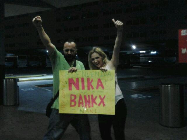 En la estacion de autobuses esperando a @nikabankx. con @AgenteMontana http://t.co/3zDgBMS1f3<a class="tags" href="/tag/nikabankx">@nikabankx</a><a href="/tag/clubdepaintball"class="tags"><span>#clubdepaintball</span></a>