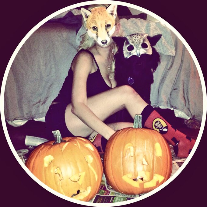 Getting creepy with Oso Peligroso. http://t.co/2kR5akofiH<a href="/tag/gato"class="tags"><span>#gato</span></a>