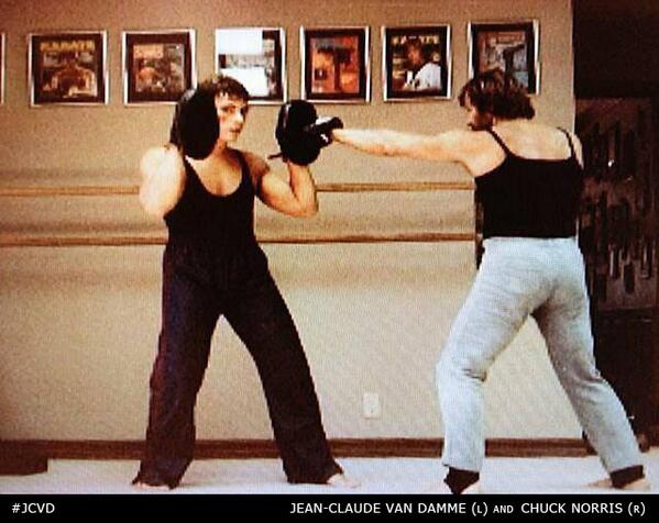 JCVD's tweet photo. @chucknorris #JCVD #MartialArts http://t.co/eBqfwuzJBx