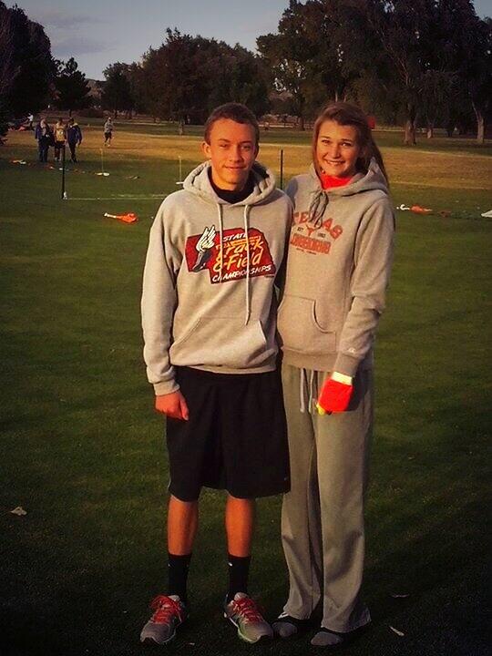 justanotherRun's tweet image. Jaco and I where the only one to make it to state #wishwehadfastteams