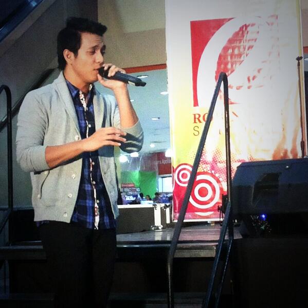 Teejnatics's tweet photo. Hello @tjmusicmonterde. ♥ http://t.co/bnJQPSTG2j