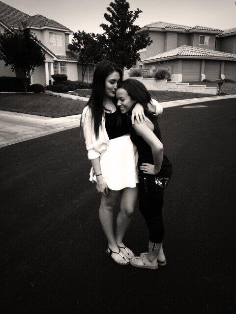 cydneeerin's tweet image. &quot;@Elana_bernstein: Quote this with a pic of us 😛&quot; #toocutetofunction