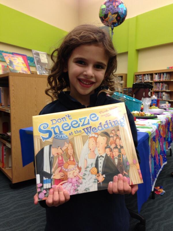 lisafoxfreedman's tweet photo. Selecting a birthday book at school! #davis1 http://t.co/KeC82GCAEX