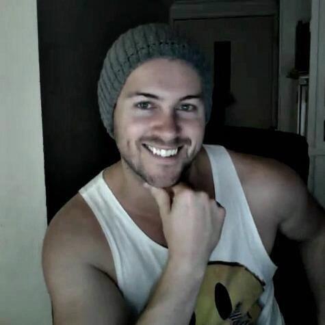 Feliz cumpleaños al hombre que da vida a esta cuenta ! <a href="/DgFeuerriegel/">🅳🅰🅽 🅵🅴🆄🅴🆁🆁🅸🅴🅶🅴🅻</a>