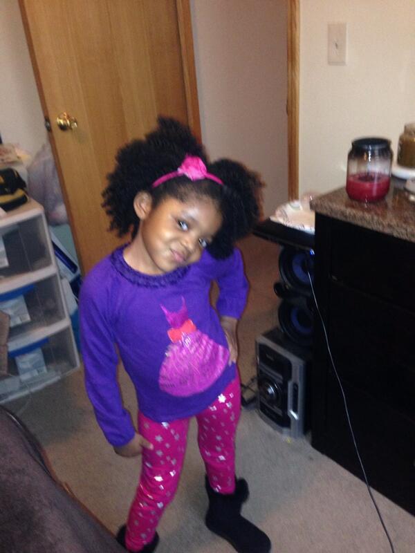 Cbizz83's tweet photo. Crazy hair day http://t.co/EcYP34XZDv