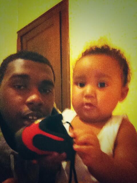 kbritt17's tweet photo. My baby boy http://t.co/fjAnFSDB4k