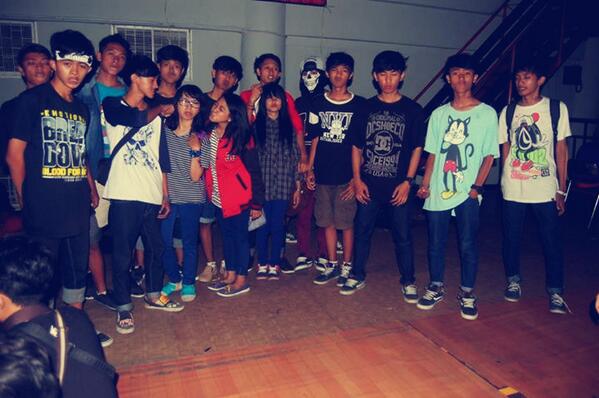 SOL_spacecore's tweet image. GOR tridharma Petrokimia Gresik #Slowly