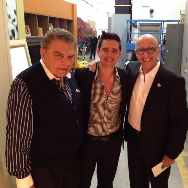 alejandrochaban's tweet photo. Con mis queridos y admirados @AlbertoCiurana y Don Francisco en @Univision @DespiertaAmeric http://t.co/BjZyWF1v69
