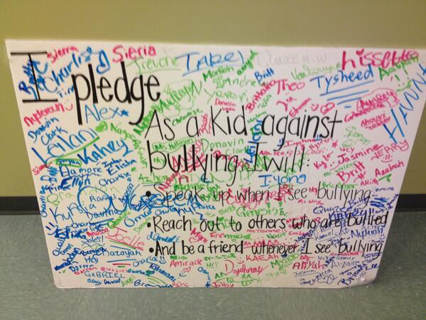 GreatOaksLegacy's tweet image. GO students pledged to prevent bullying on this poster, created for our Week of Respect (10/7-10/11). #RISEValues