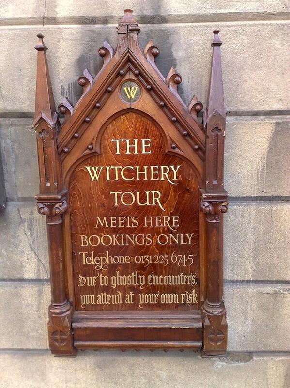 adam_lyal's tweet image. To help you find us more easily at #Halloween &amp;amp; beyond here is our refurbished #WitcheryTours sign @TheWitcheryEdin