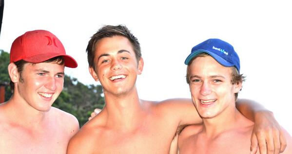 If this isn't inspirational, I don't know what is! #CintsaVibes #whatAtime #endIsDrawingNear <a href="/Cornelis00006/">Cornelis Dykman</a> <a href="/ds_theo/">Theo</a>