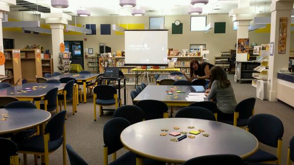 mlswavely's tweet photo. Prepped and ready for another 2nd grade blog night! Wish you were here @lynhilt! http://t.co/pGKpb865md