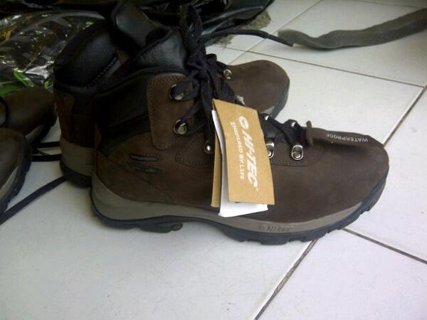 #gear <a href="/lapakpendaki/">lapak pendaki</a> sepatu hi-tec altitude IV WP size 41,5 &amp; 42 HP/WA 081315233243 BB:277F0D6E