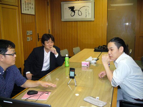 麻雀最強戦 公式 ａ卓でぶつかる瀬戸熊直樹ｖｓ荒木栄二 鳴きについて激論 近代麻雀１１月１日発売号で特集します Http T Co Uaksawvbxf