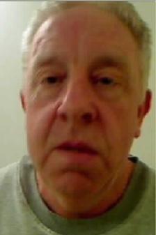 itvnews's tweet image. Police continue to hunt for child killer Alan John Giles who fled from prison on Monday itv.co/1ad9E3C