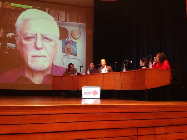 RadNalCo's tweet photo. Estamos en el Foro Hacia una #RadioResponsable desde la @UTadeo_edu_co Les invitamos a dejar sus preguntas http://t.co/LLuFmviOhu