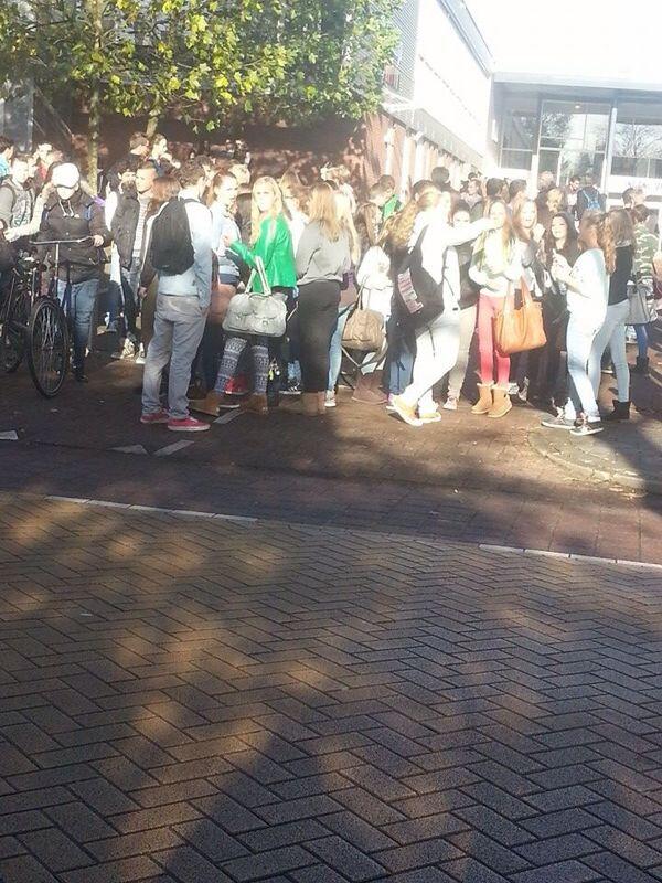 marokkaantjeexx's tweet photo. Protest voor ons maatjee davy #freee #davyyy http://t.co/6y8ir4wiVW