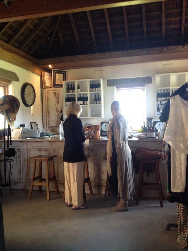 tweeterbug007's tweet image. Annie &amp;amp; Charms finalising details before the fashion show @merakihairAU #cupittswinery #quietmoment