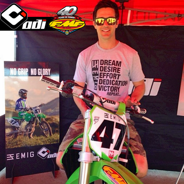 fmf73's tweet image. You need to go checkout our boy @emig47 @ODIGrips sig line of grips! #fmf #odi #emig #fro #kawasaki
