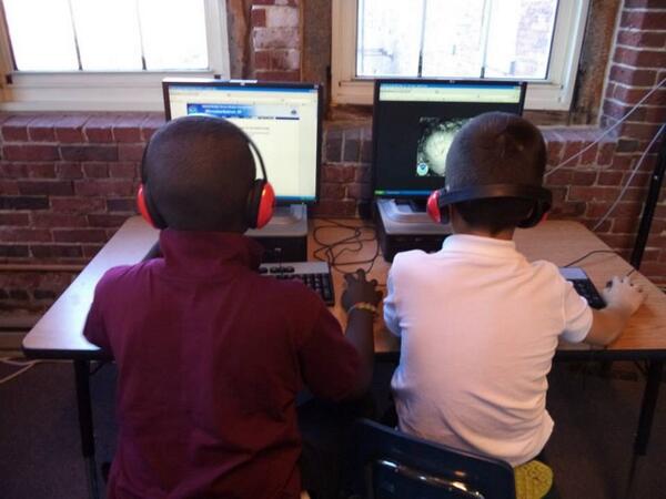 lowellcomchrtr's tweet photo. LCCPS students practice for Computer Science Educ Week and @codeorg Hour of Code! #lccps @Neeksneeks http://t.co/HiMVYqnHu0