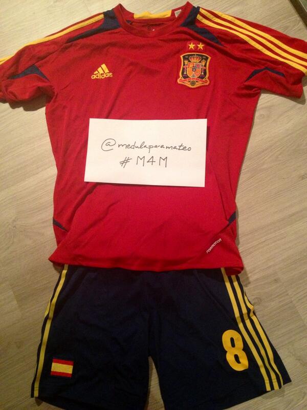 Solo te pido que conozcas la historia de <a href="/MedulaparaMateo/">Médula para Mateo</a>! Entre todos los que uséis #M4M estará el ganador. Gracias!