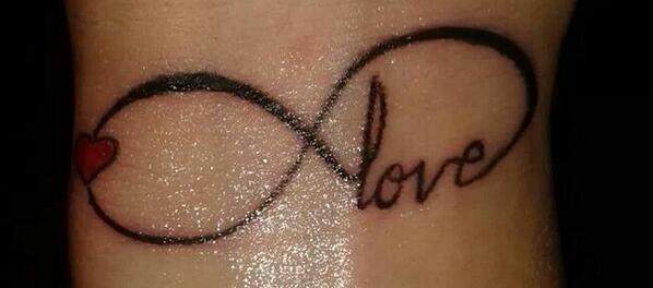 andrea_grb's tweet photo. Siempre <3 http://t.co/eKidVWliH2