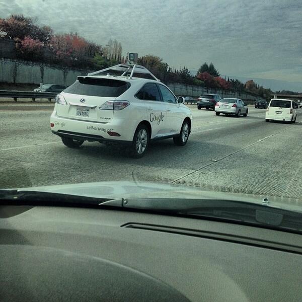 mikekhalesi's tweet photo. Self-driving car in silicon valley! http://t.co/CgHGt5dbVW