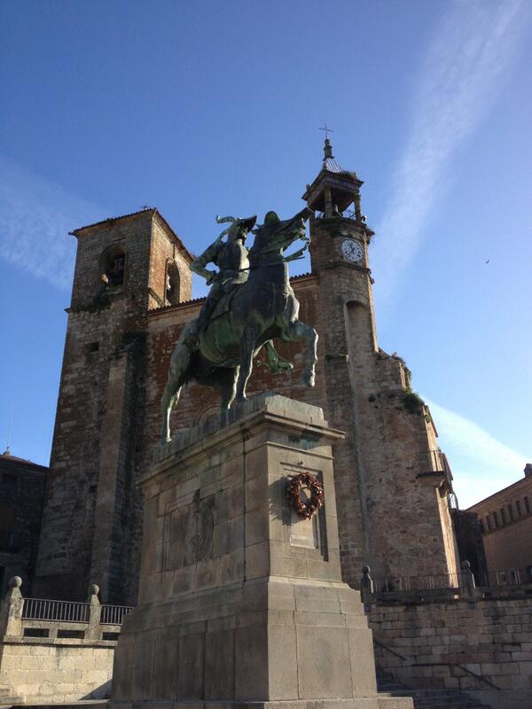 unpais_tve's tweet photo. ¿Conocemos un poco Trujillo? #unpaiscaceres http://t.co/btddmgXF9L