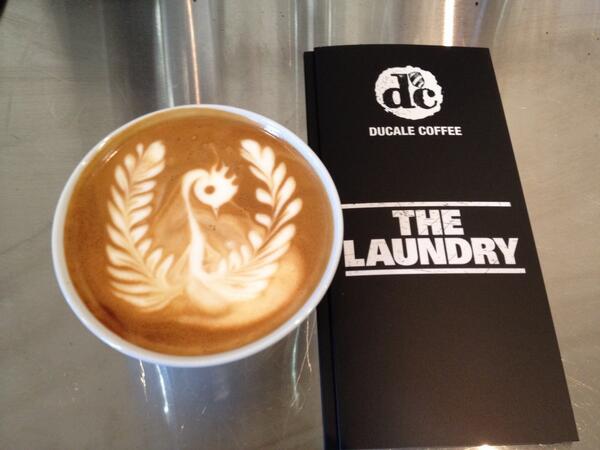 mukimonster's tweet photo. Phoenix @DucaleCoffee #latteart #coffee http://t.co/zXqElrFS8f