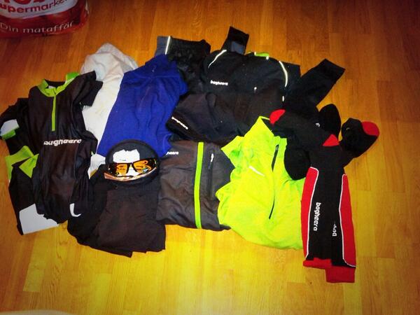 Nye klær fra #bagheera ankommet i perfekt tid før sesongstart på sjusjøn til helga! "Go hard or go home.."