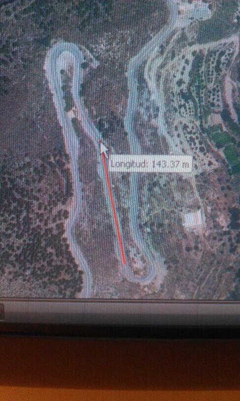 chamatiznao's tweet photo. @FaaOficial te puedo mandar 3 puntos diferentes con + de 130mts asiq q vea la gente la reglamentación donde esta.. http://t.co/c1UrJLoPe0
