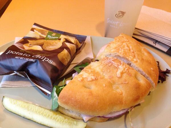 UwishUhadmyswag's tweet image. A nice lite lunch by myself needed some alone time. #STLBreadCo