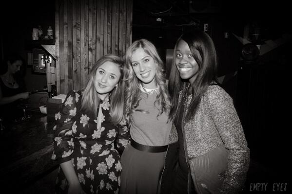 juliengarman's tweet image. Adore this photo of @AliciaTenise @NatalieandErika and me from #BloggerScene! Photo by @EMPTY_EYESSS