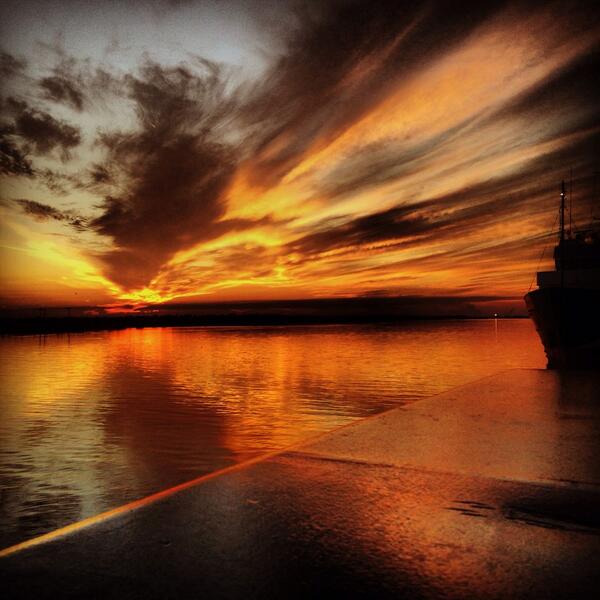 LSsPRAY's tweet photo. Another awesome day at work http://t.co/o618sRDuRu