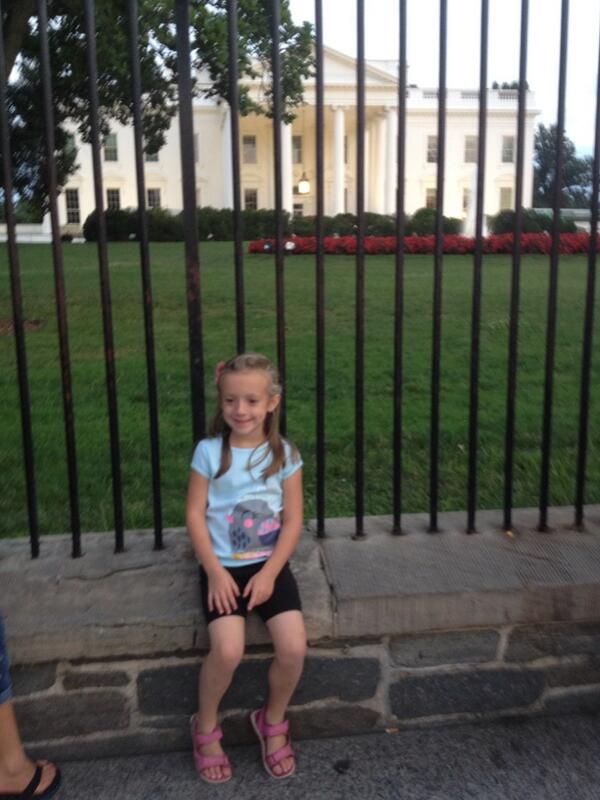 SusanKohler99's tweet photo. Katie goes to the white house http://t.co/4LnekhZN1t