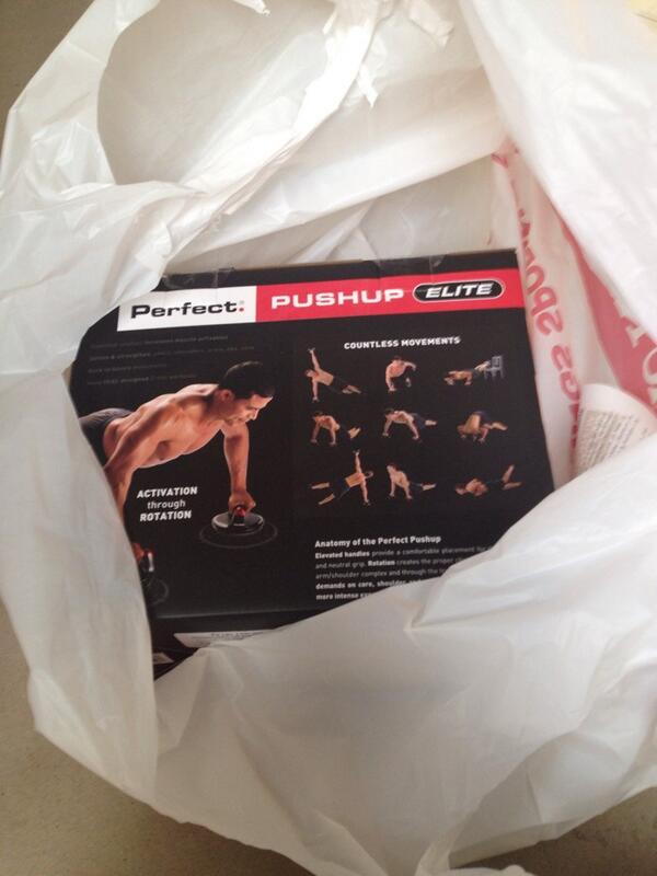jimmycarlton88's tweet image. I had $30 left on my @SportsAuthority gift card and the Perfect Pushup was $29.99. Easy decision. #neverhadachoice