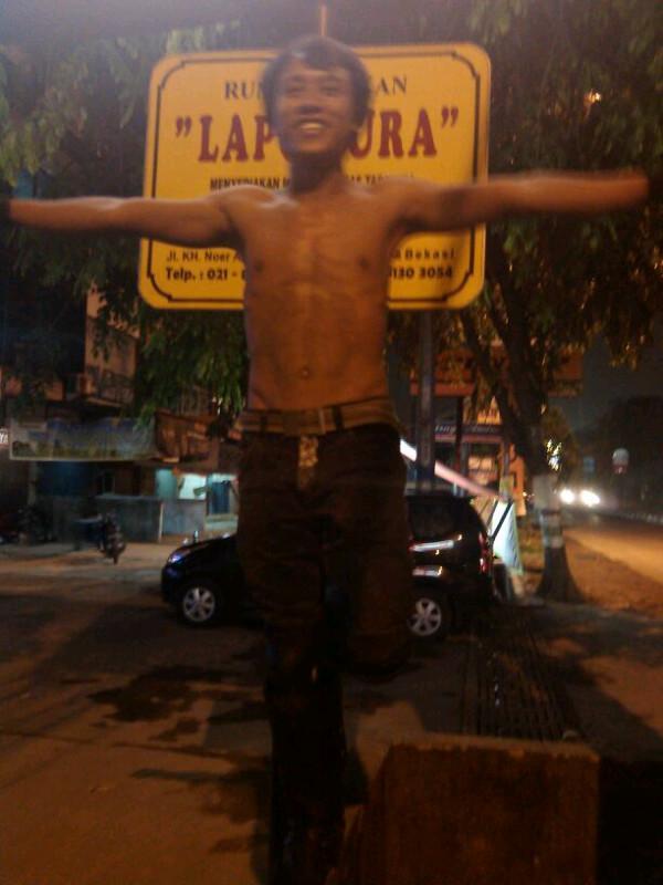 CongRatZz buat Bro Hendra (016), sdh Resmi jd Bagian V-Riders Bekasi Squad :)