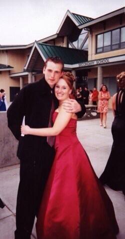 brandibelliveau's tweet image. #Prom2003