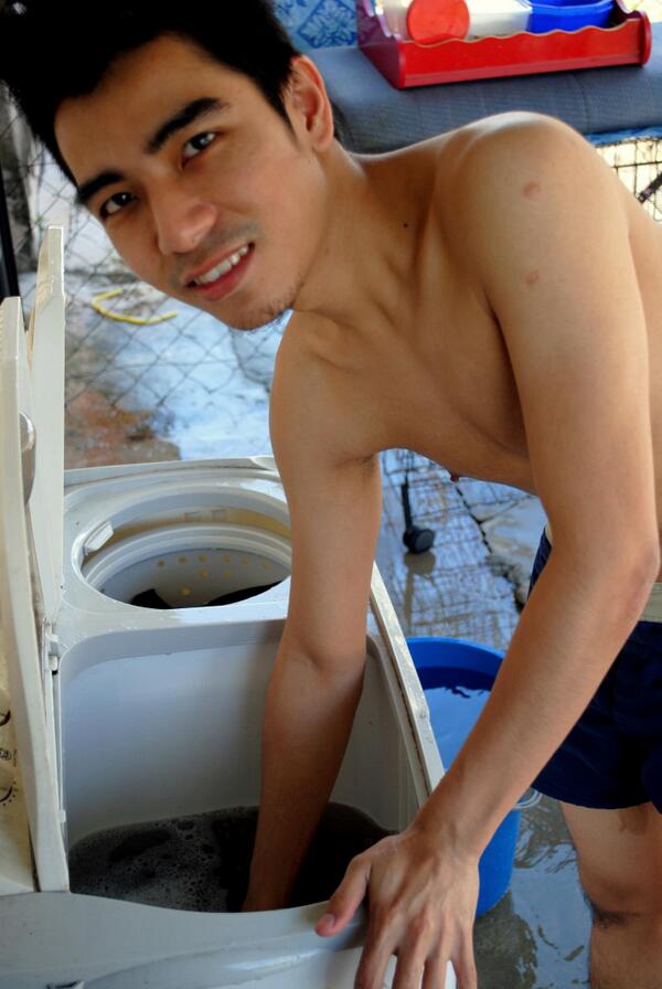 JayAlastor's tweet photo. Sexy sikit... Harap tiada yang marah! http://t.co/XRPgdaqM4c