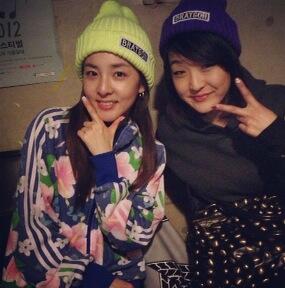 tthelyddz's tweet photo. Happy DARADAY!! @park_krungy 😘 http://t.co/chSZoBvJyL