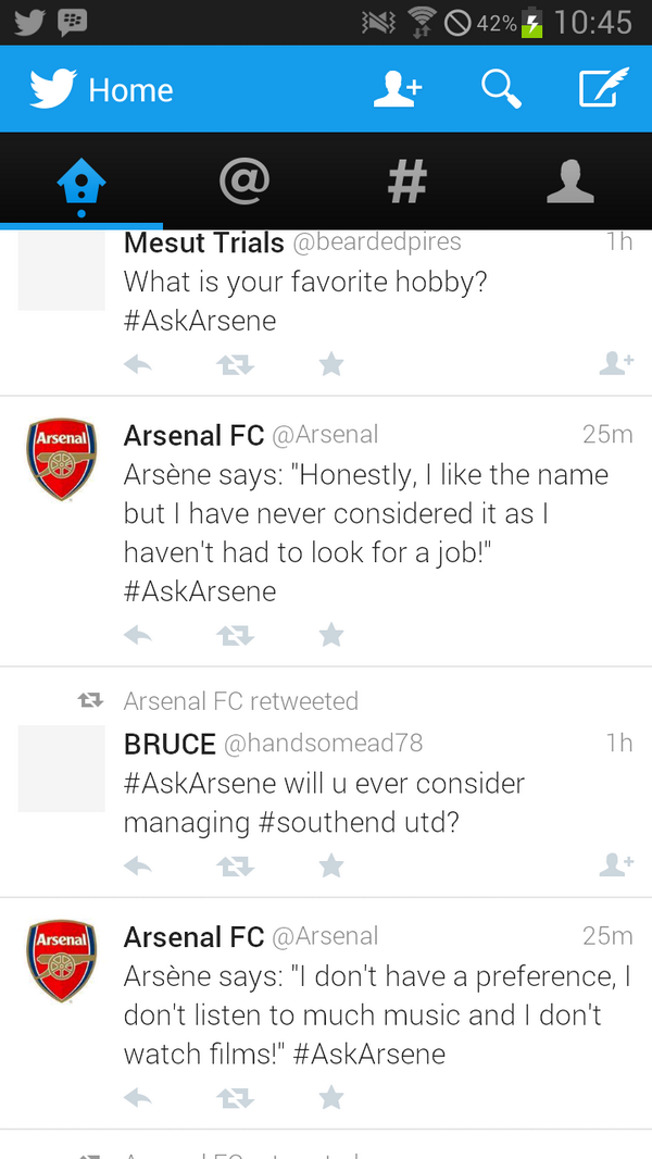 DanBasildonBlue's tweet photo. Always knew Wenger had a soft spot for Southend! #WengerisaShrimper http://t.co/LtZ93dRh72