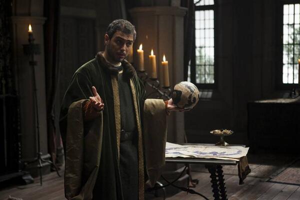 rtveplay's tweet photo. ¿De dónde era Cristóbal Colón? ¿Gallego, catalán, portugués o genovés? http://t.co/mlWCUwAkK8 #Isabel23 http://t.co/rmgGIDeo71