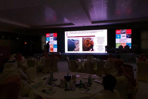 HRDFKSA's tweet photo. عرض خبرات وتجارب شركة معادن بورشة عمل خبراء الموارد البشرية وكيفية الاستفادة منها #SHREF http://t.co/cvbegsAncI