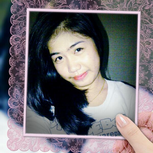 indahelu's tweet photo. #InstaMagAndroid http://t.co/iUfIgDCOhn