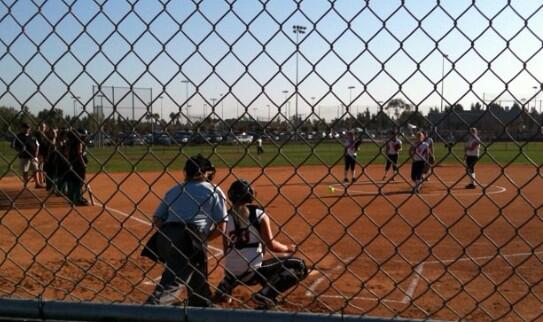 nessaflores10's tweet image. This picture gets me everytime😔 wish I still had my girls around to talk about what we lived through #finalatbat #mg