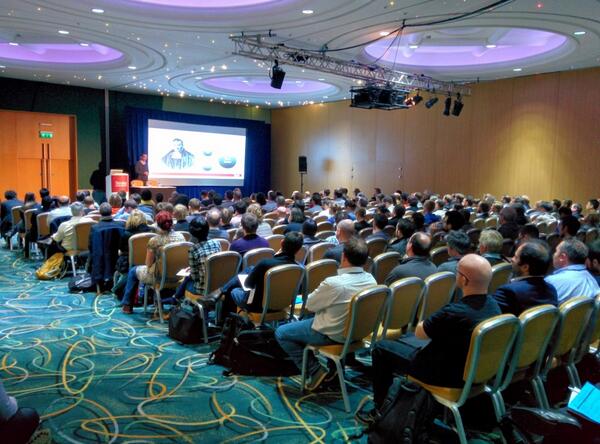 prokopp's tweet photo. .@rangespan's @jvangael has a full house at the #strataconf! http://t.co/gvHcM52BIK